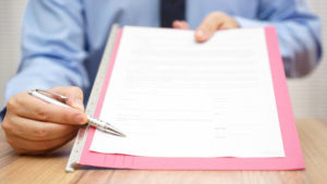 size_810_16_9_rescisao-de-contrato-em-demissao